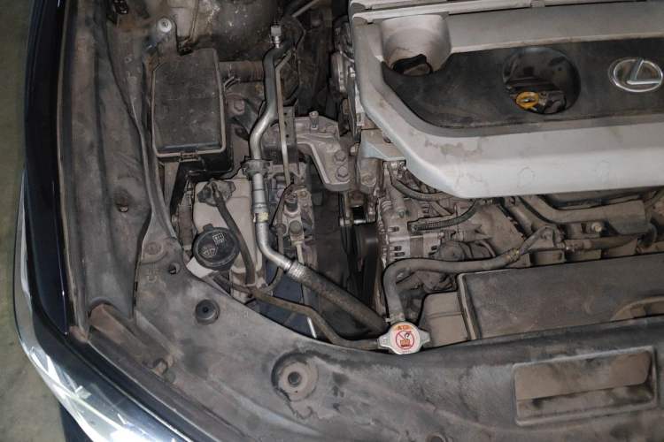 Used Lexus ES 2020 200 Excellence Edition Engine Bay Right