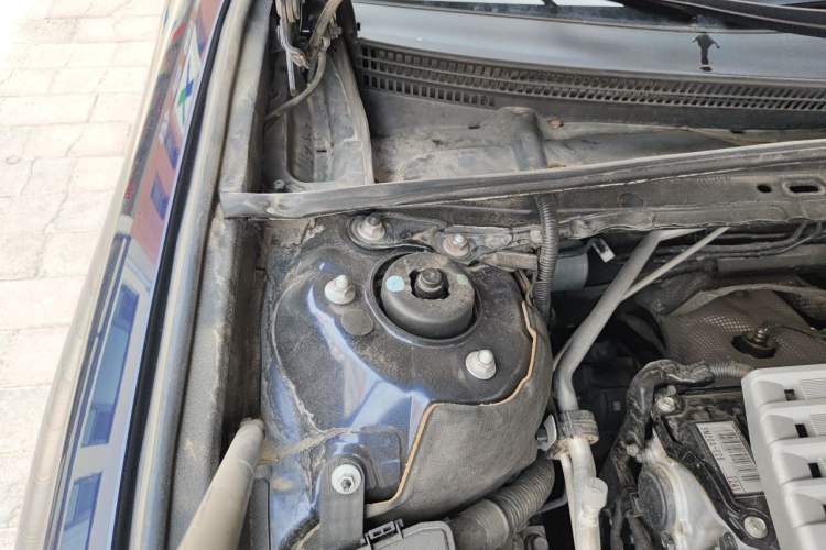 Used Lexus ES 2020 200 Excellence Edition Engine Bay Right