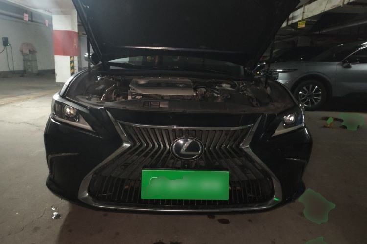 Used Lexus ES 2020 200 Excellence Edition Engine Bay