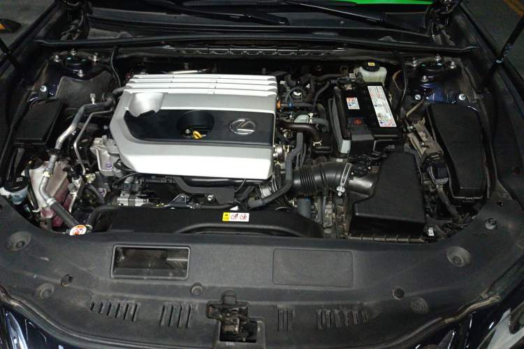 Used Lexus ES 2020 200 Excellence Edition Engine Bay