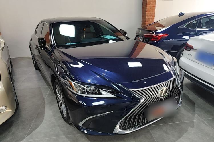 Used Lexus ES 2020 200 Excellence Edition Exterior 1