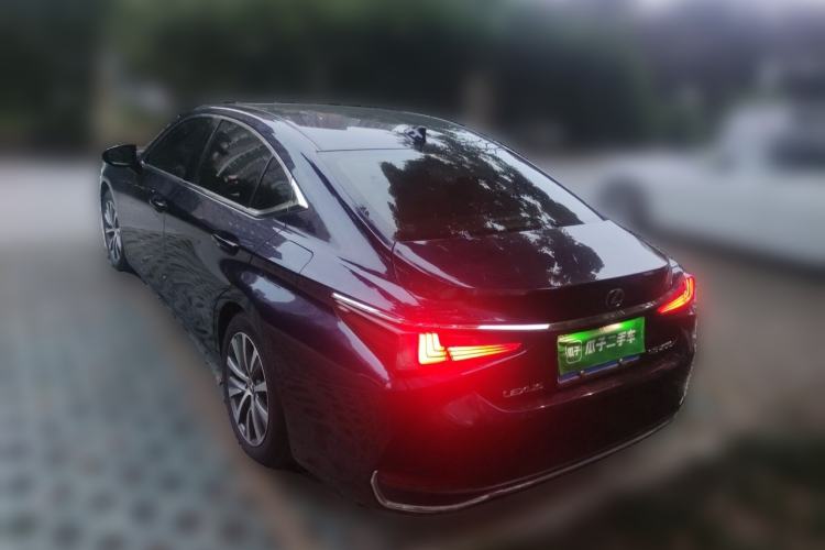 Used Lexus ES 2020 200 Excellence Edition Exterior 3