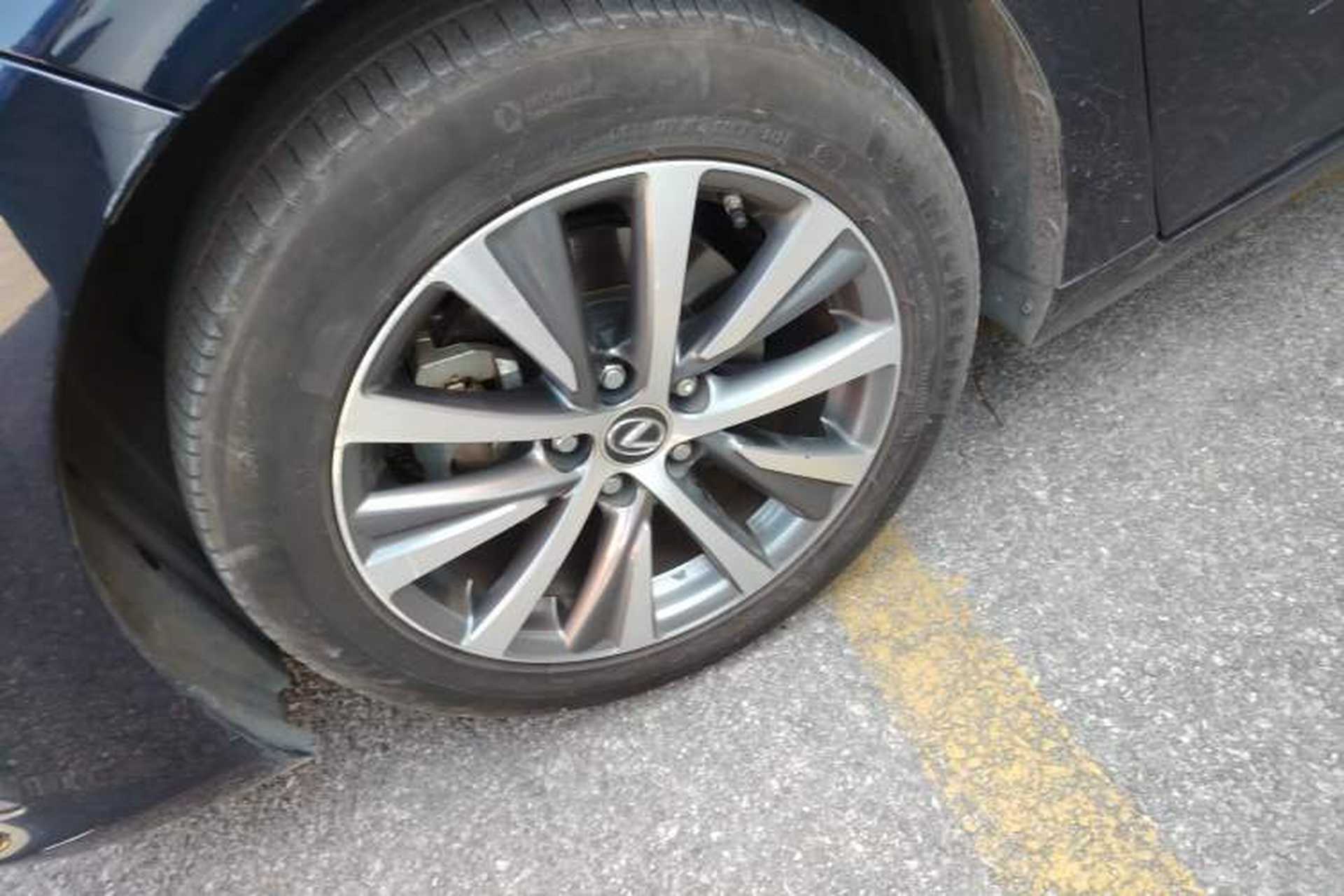 Used Lexus ES 2020 200 Excellence Edition Exterior 4