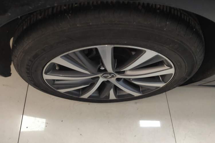 Used Lexus ES 2020 200 Excellence Edition Exterior 5