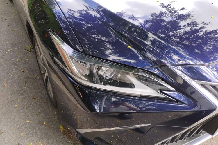 Used Lexus ES 2020 200 Excellence Edition Exterior 6
