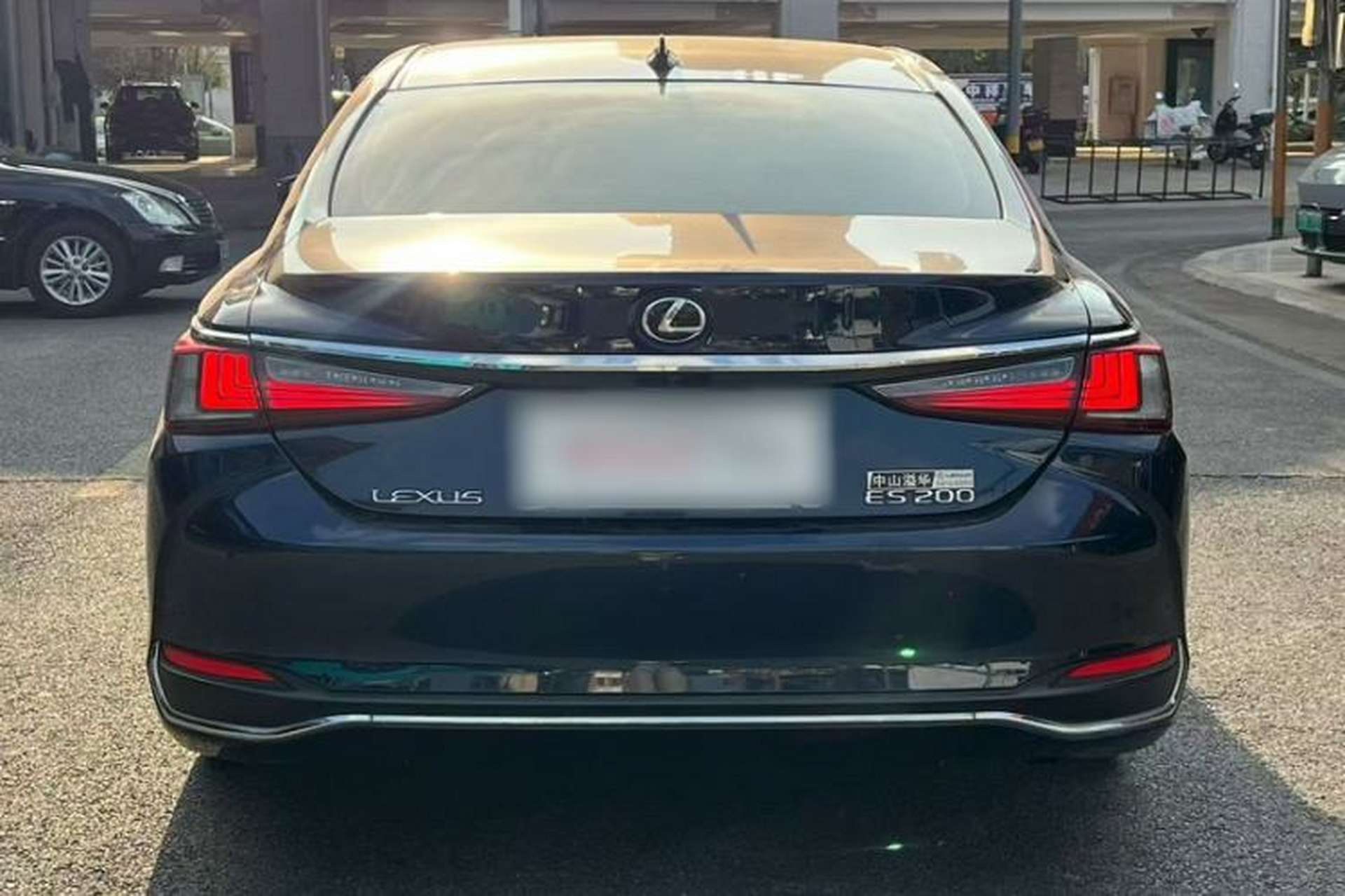 Used Lexus ES 2020 200 Excellence Edition Exterior 7