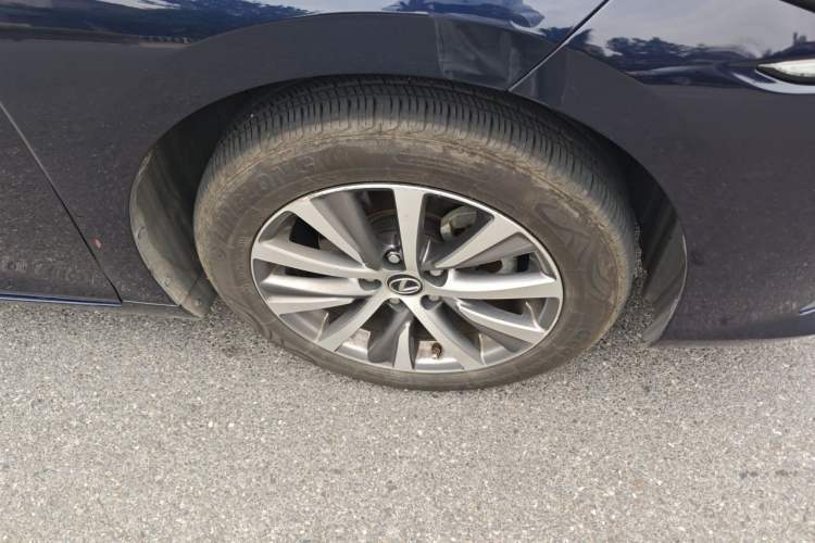Used Lexus ES 2020 200 Excellence Edition Exterior 7