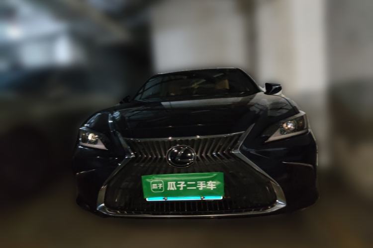 Used Lexus ES 2020 200 Excellence Edition Front