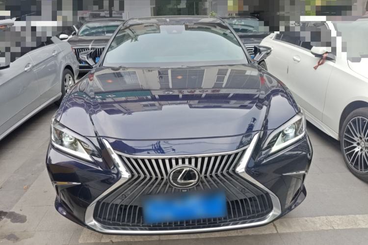 Used Lexus ES 2020 200 Excellence Edition Front