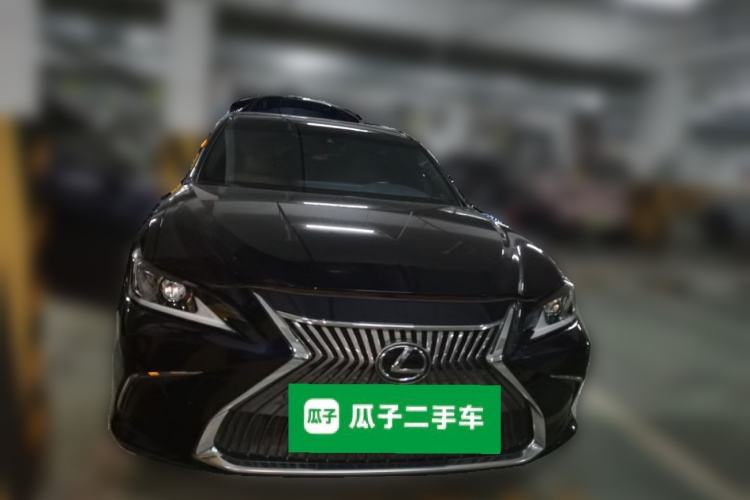 Used Lexus ES 2020 200 Excellence Edition Front