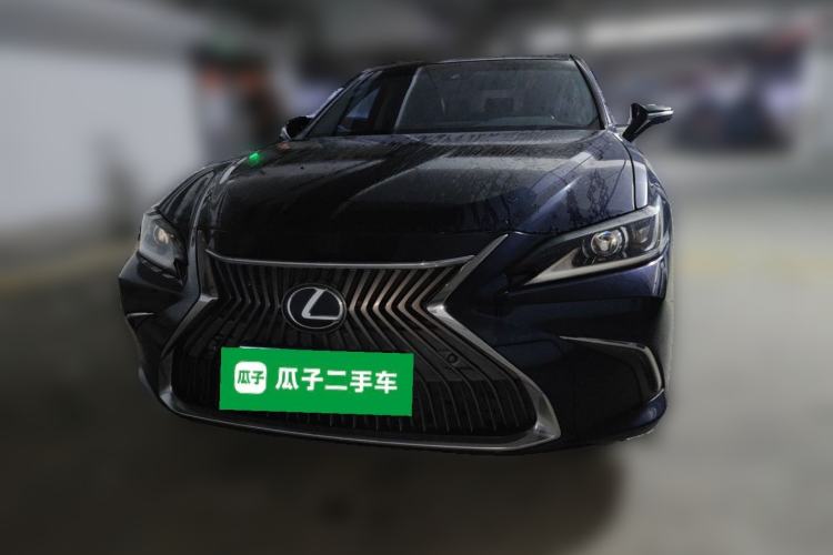Used Lexus ES 2020 200 Excellence Edition Front