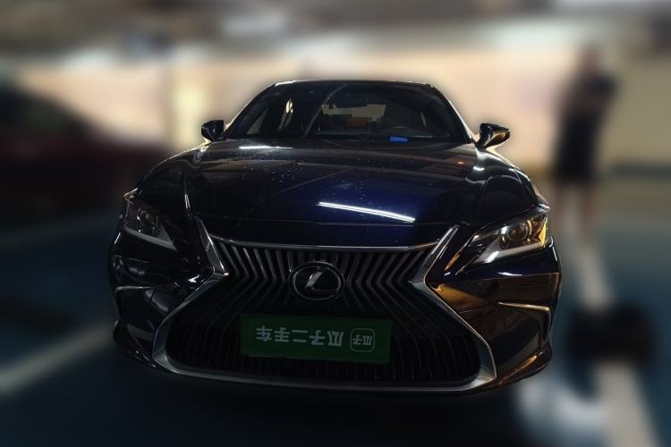 Used Lexus ES 2020 200 Excellence Edition Front