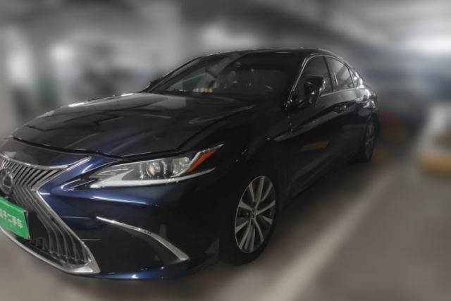 Used Lexus ES 2020 200 Excellence Edition