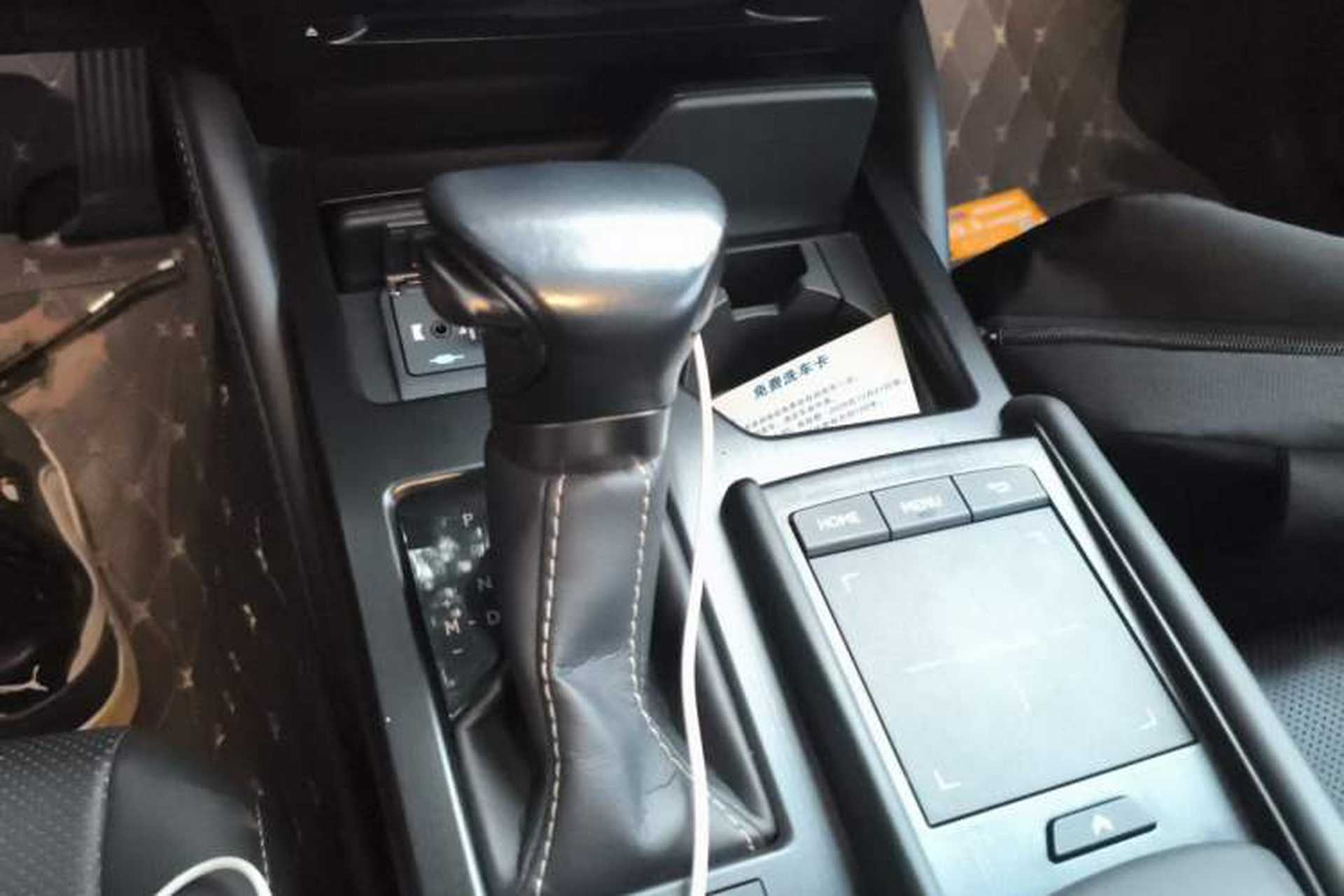 Used Lexus ES 2020 200 Excellence Edition Gear Lever