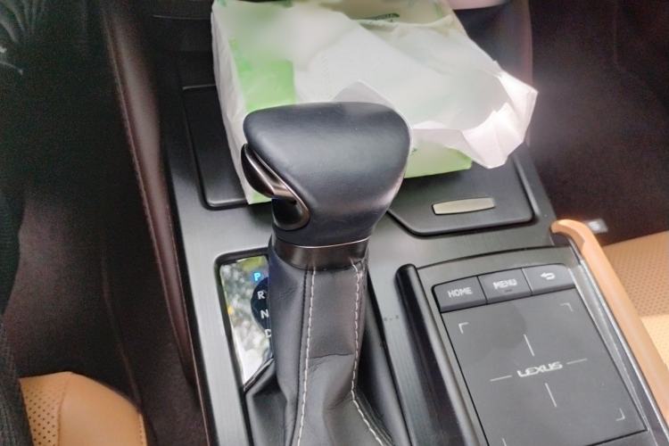 Used Lexus ES 2020 200 Excellence Edition Gear Lever