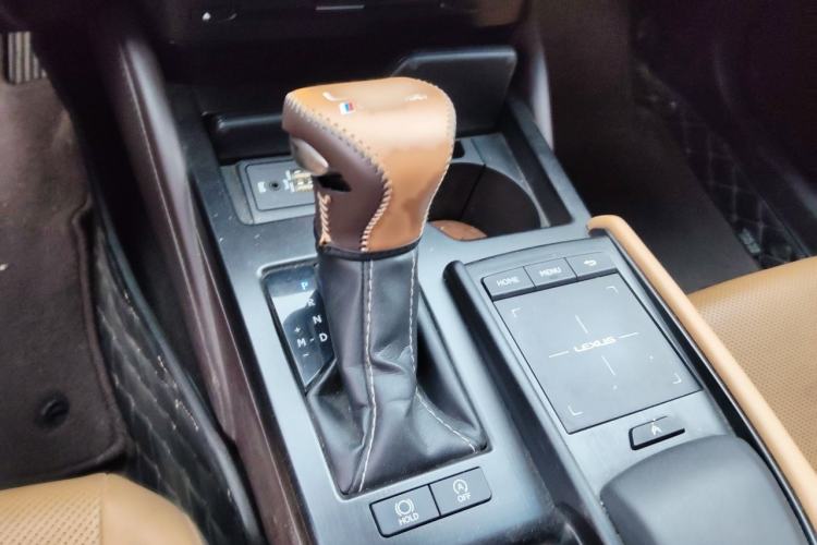 Used Lexus ES 2020 200 Excellence Edition Gear Lever