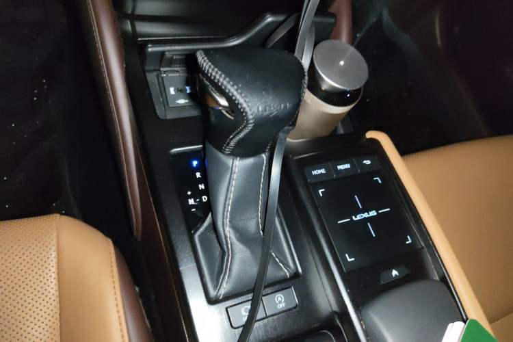 Used Lexus ES 2020 200 Excellence Edition Gear Lever
