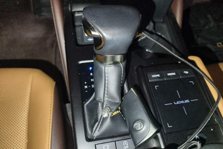 Used Lexus ES 2020 200 Excellence Edition Gear Lever
