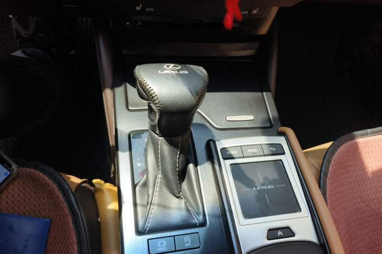 Used Lexus ES 2020 200 Excellence Edition Gear Lever