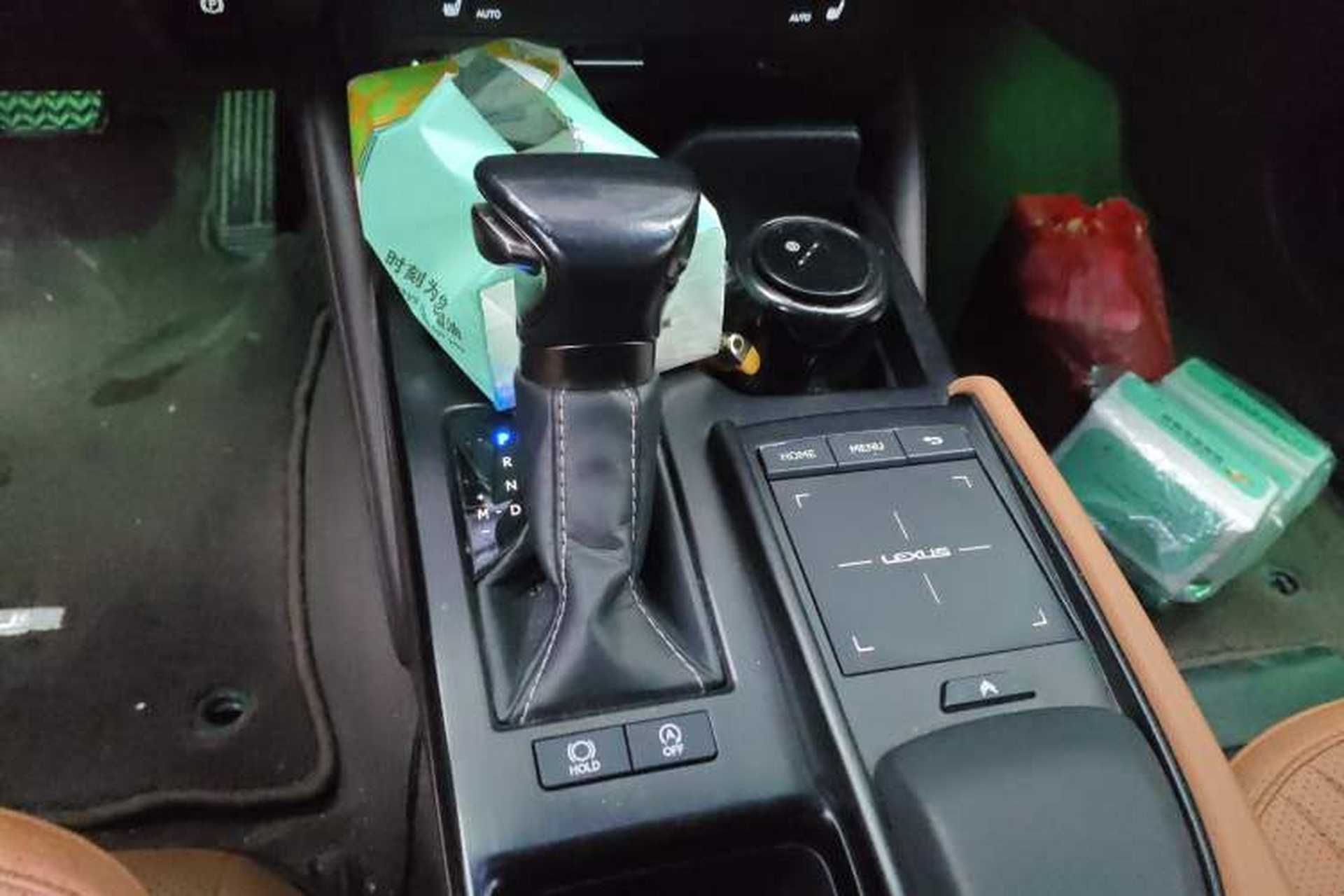 Used Lexus ES 2020 200 Excellence Edition Gear Lever
