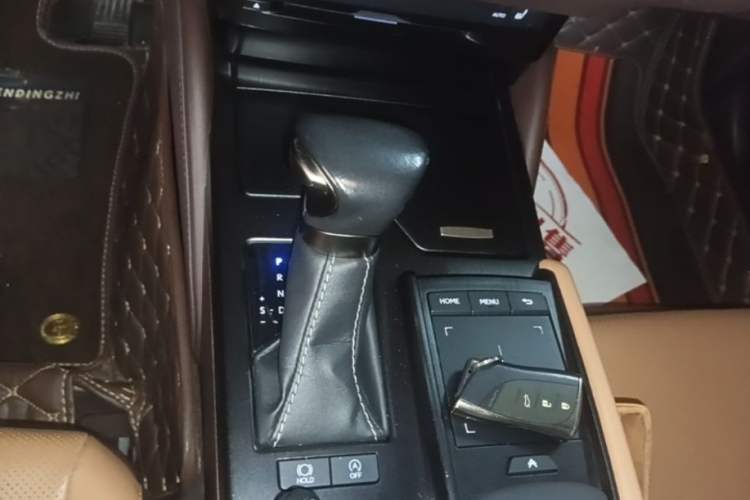 Used Lexus ES 2020 260 Excellence Edition Gear Lever