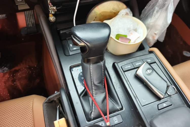 Used Lexus ES 2020 260 Excellence Edition Gear Lever