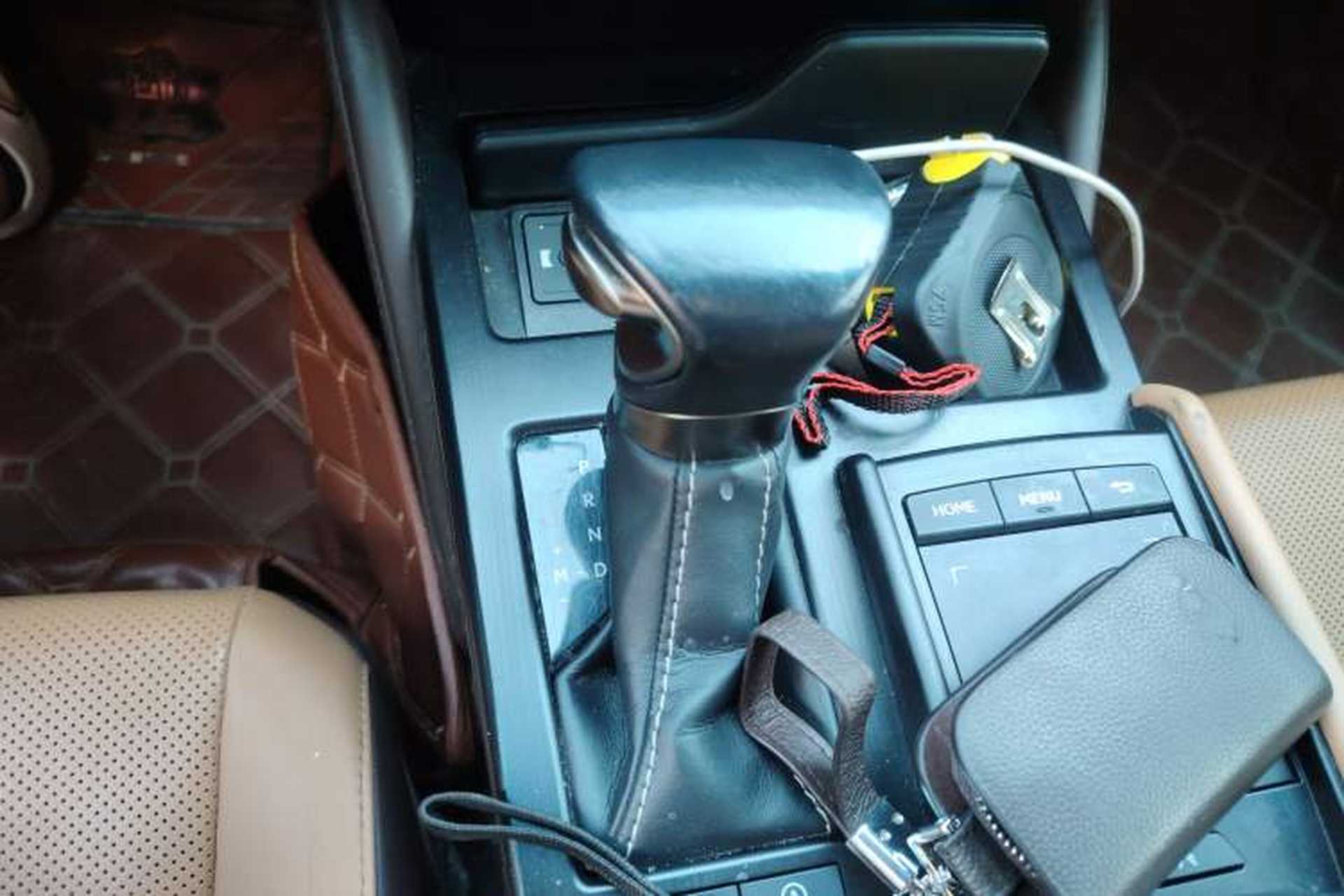 Used Lexus ES 2020 200 Excellence Edition Gear Lever