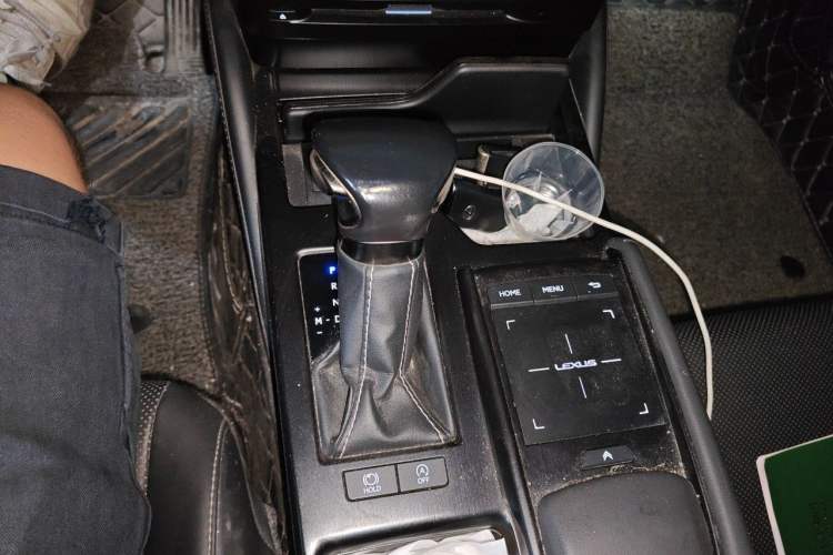 Used Lexus ES 2020 200 Excellence Edition Gear Lever