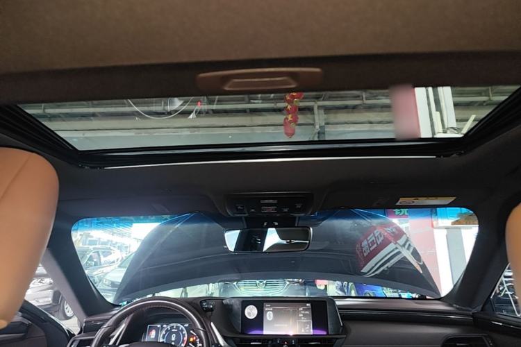 Used Lexus ES 2020 200 Excellence Edition Headliner