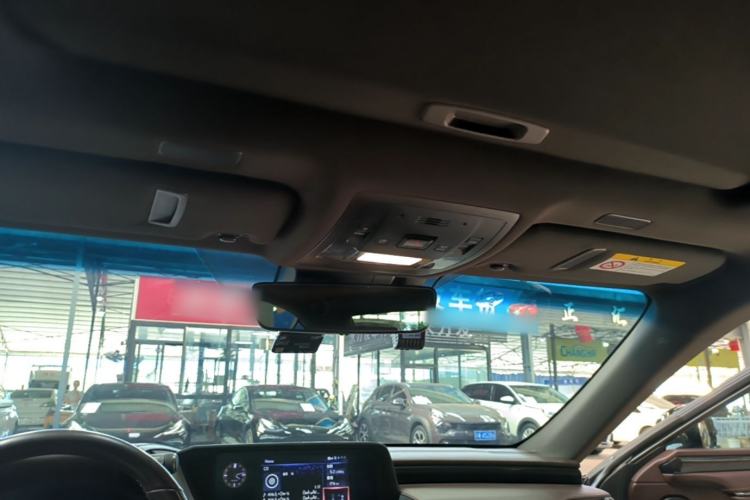 Used Lexus ES 2020 300h Premier Edition Headliner