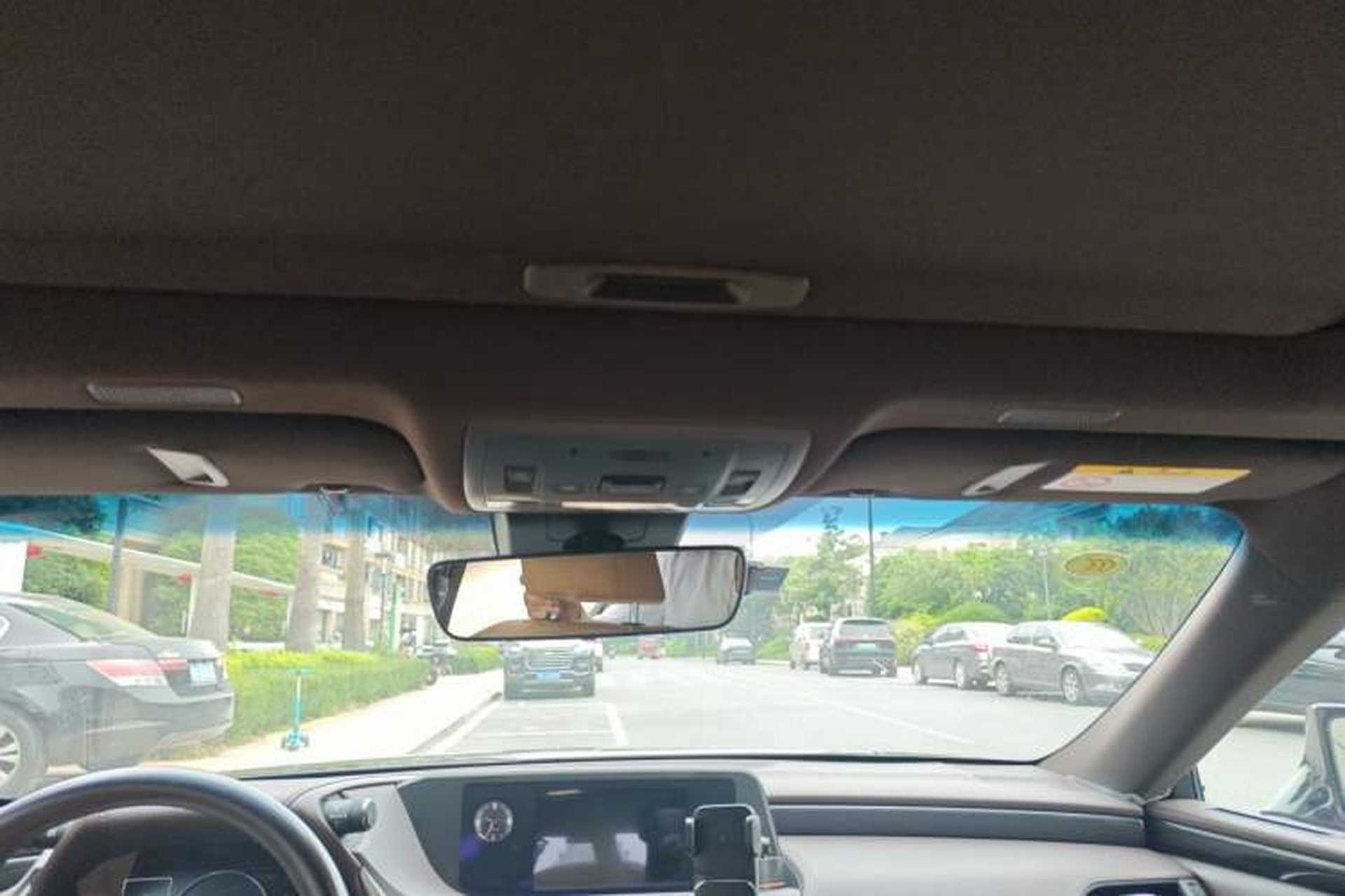 Used Lexus ES 2020 200 Excellence Edition Headliner
