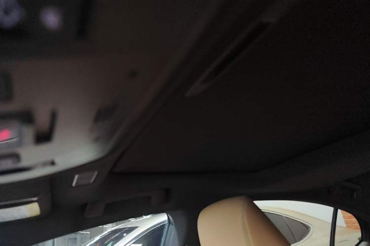 Used Lexus ES 2020 200 Excellence Edition Headliner