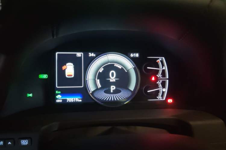 Used Lexus ES 2020 300h Premier Edition Instrument Cluster