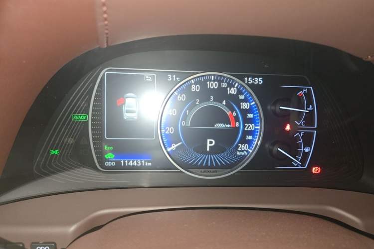 Used Lexus ES 2020 300h Premier Edition Instrument Cluster