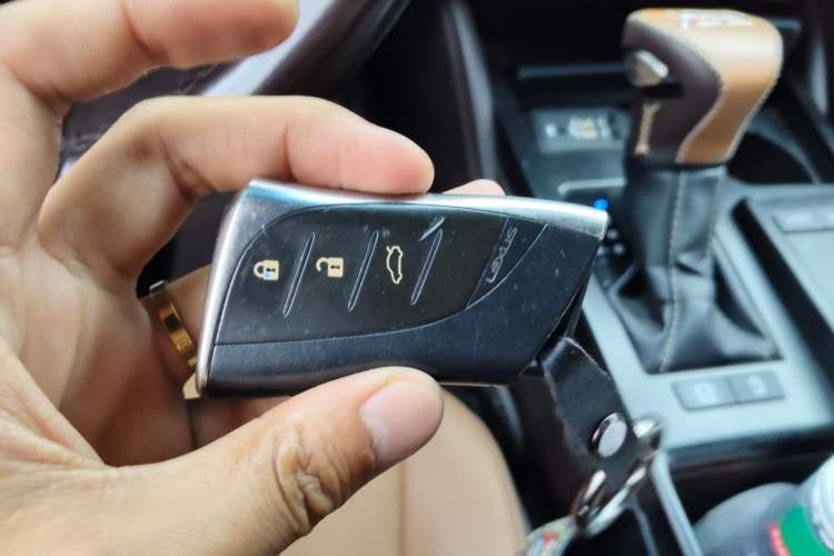 Used Lexus ES 2020 200 Excellence Edition Interior 1