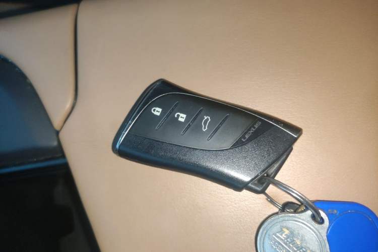 Used Lexus ES 2020 200 Excellence Edition Interior 1