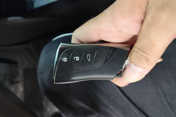 Used Lexus ES 2020 200 Excellence Edition Interior 1