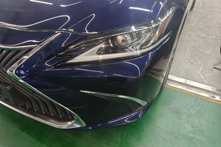 Used Lexus ES 2020 300h Premier Edition Left Front Headlight