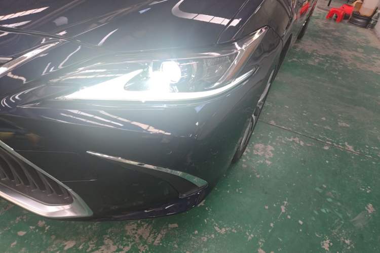 Used Lexus ES 2020 300h Premier Edition Left Front Headlight