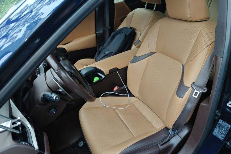 Used Lexus ES 2020 300h Premier Edition Left Front Seat