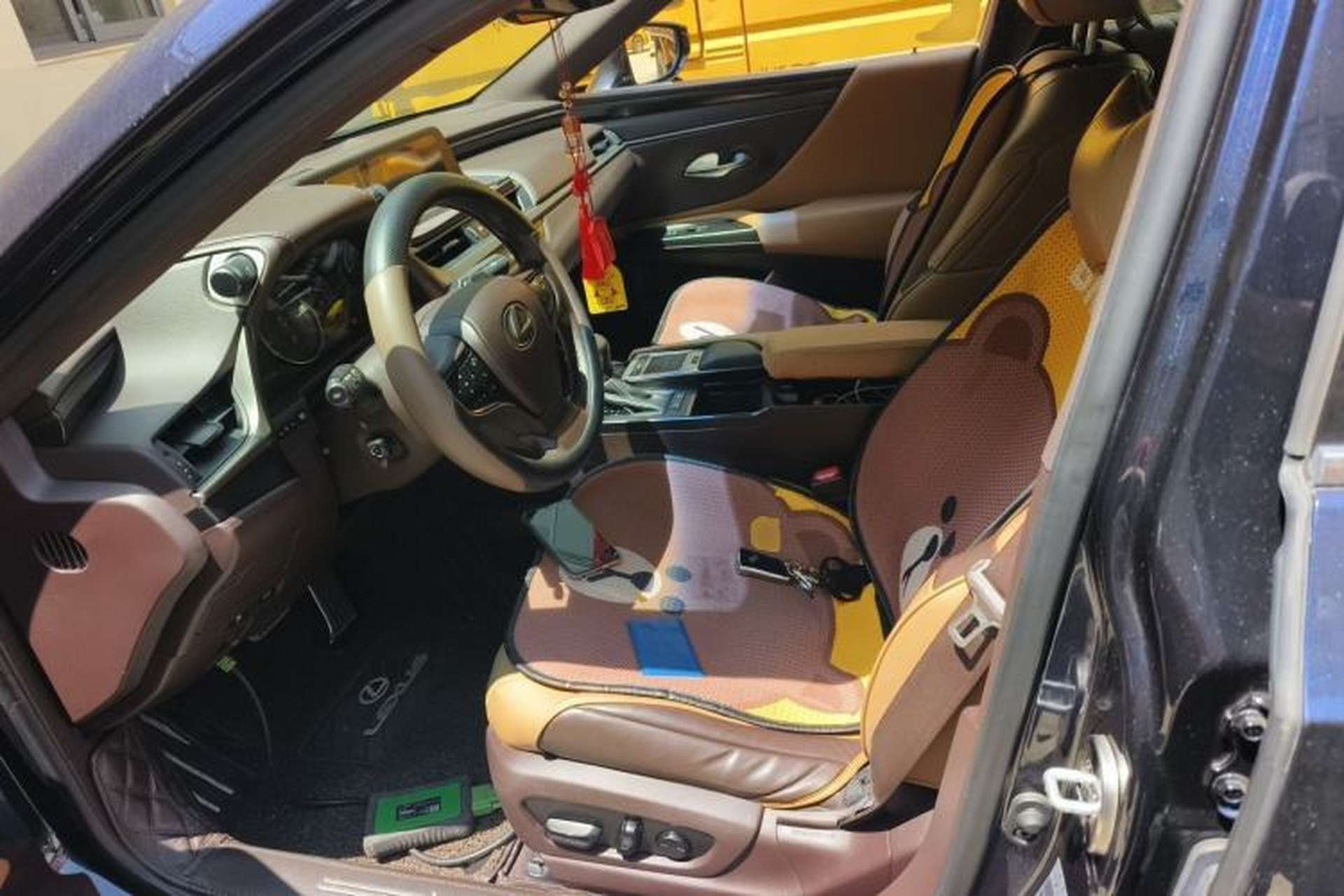Used Lexus ES 2020 200 Excellence Edition Left Front Seat