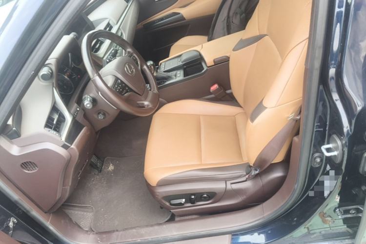 Used Lexus ES 2020 200 Excellence Edition Left Front Seat