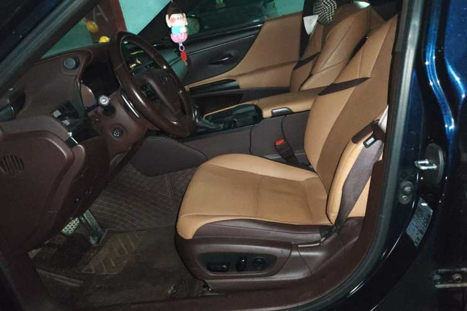 Used Lexus ES 2020 200 Excellence Edition Left Front Seat