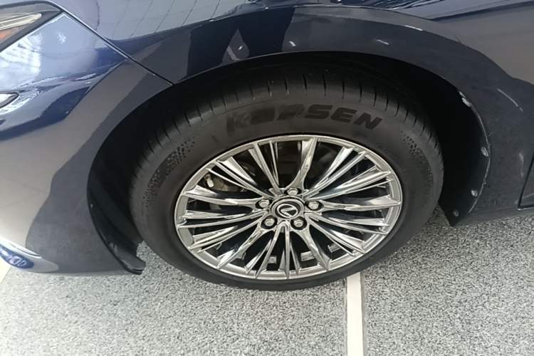 Used Lexus ES 2020 200 Excellence Edition Left Front Wheel Hub