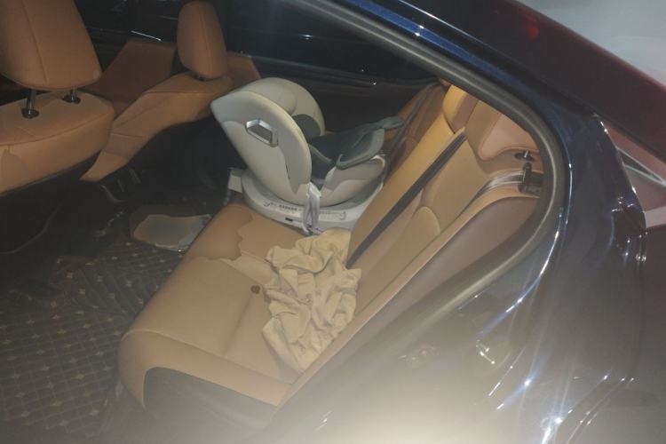 Used Lexus ES 2020 200 Excellence Edition Left Rear Seat