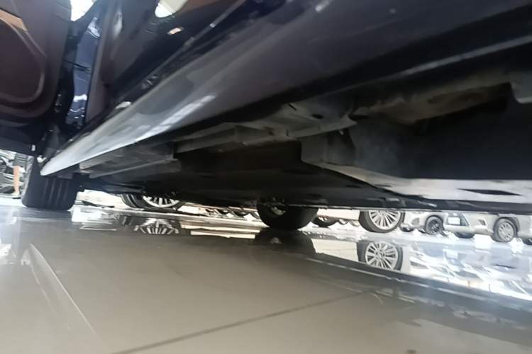 Used Lexus ES 2020 200 Excellence Edition Left Side Sill