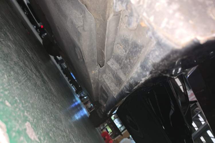 Used Lexus ES 2020 300h Premier Edition Left Side Sill