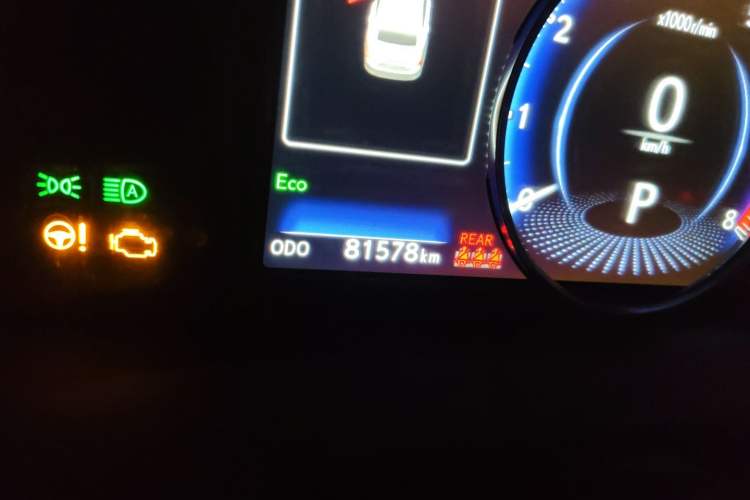 Used Lexus ES 2020 200 Excellence Edition Odometer Close Up
