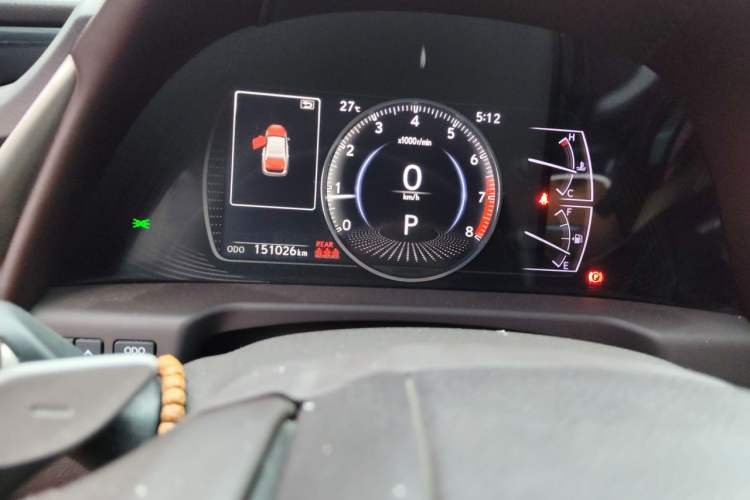 Used Lexus ES 2020 200 Excellence Edition Odometer Close Up