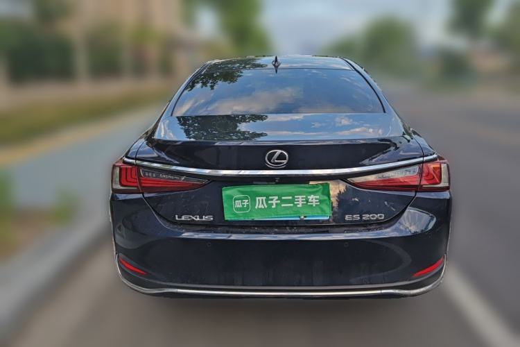 Used Lexus ES 2020 200 Excellence Edition Rear